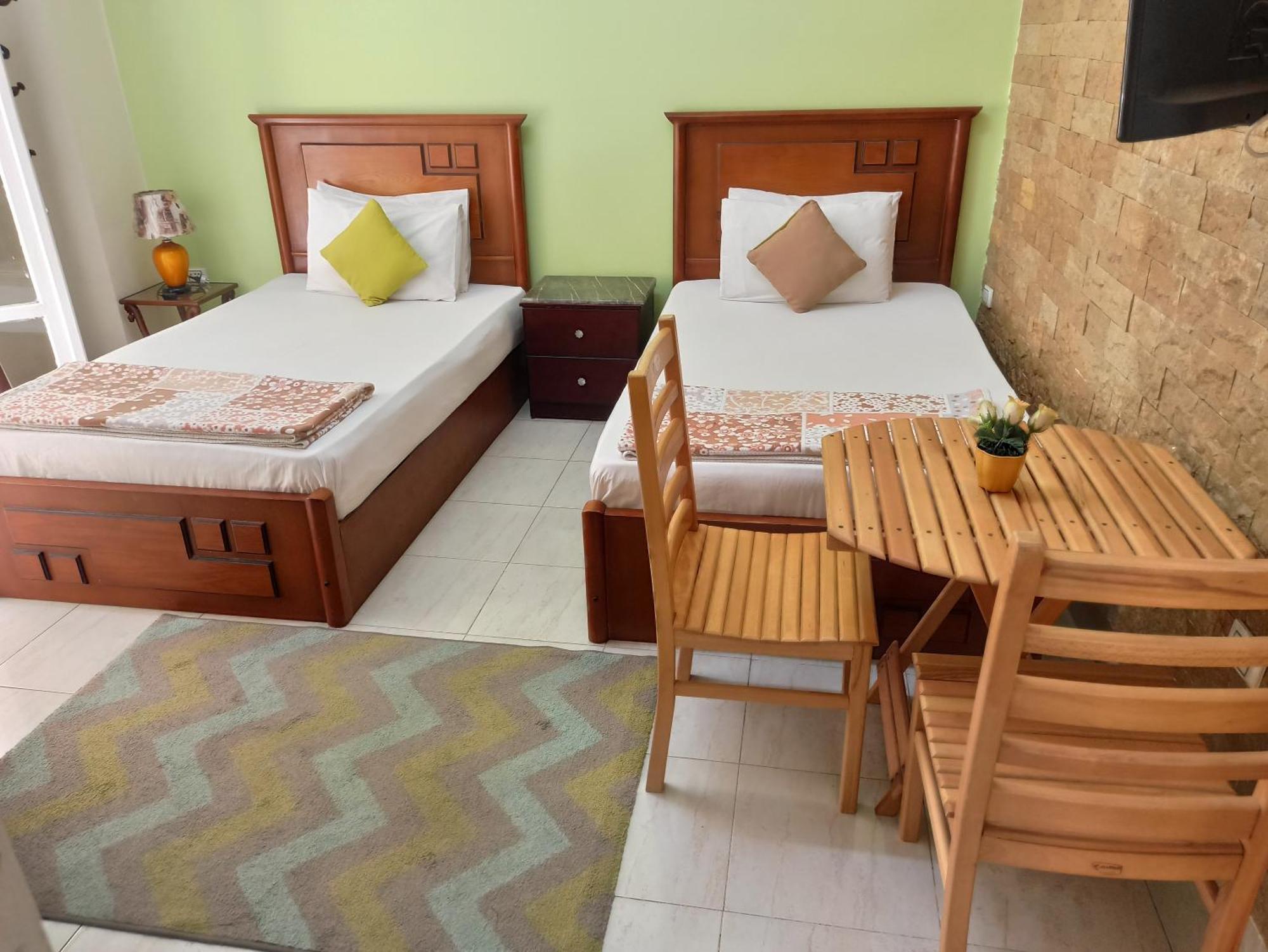 Golden Star Hostel Kairo Bagian luar foto